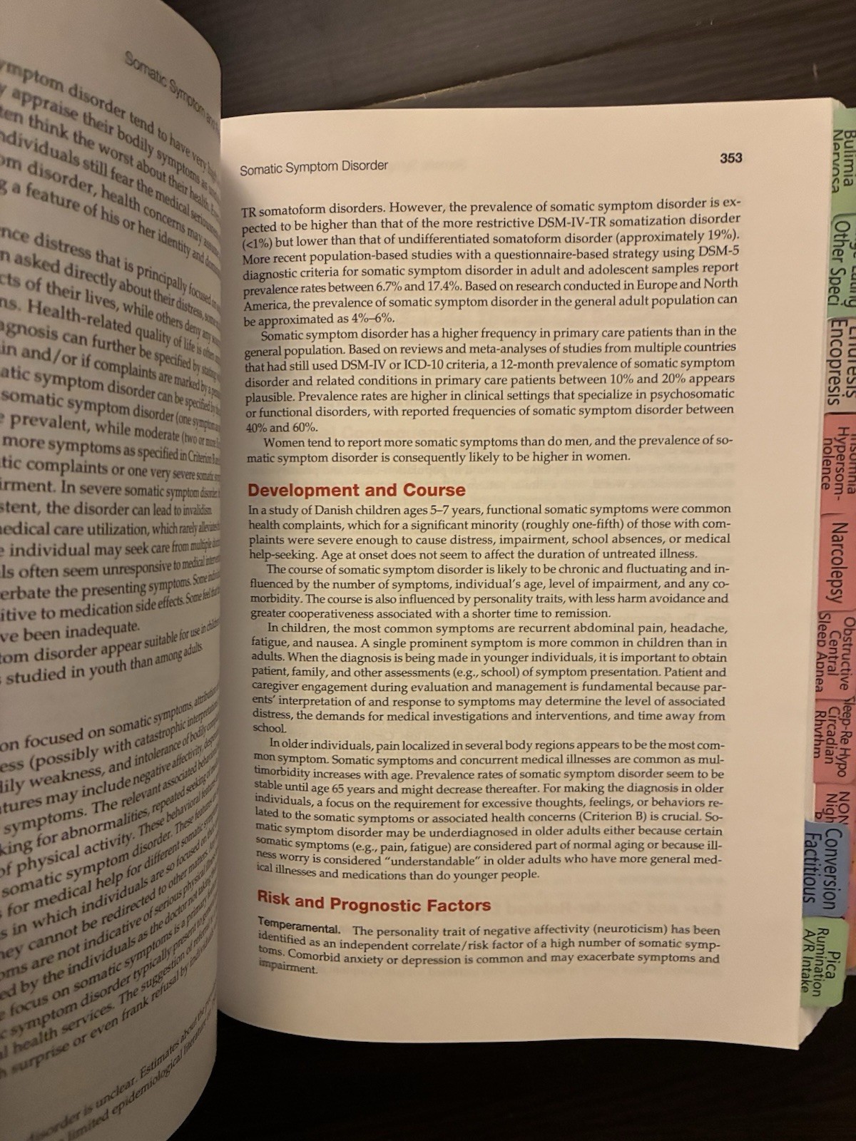 Diagnostic and Statistical Manual of Mental Disorders, 5th Ed APA Paperback
